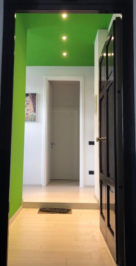 Intero Appartamento Lgbtq+ Zona Loreto Mailand Exterior foto
