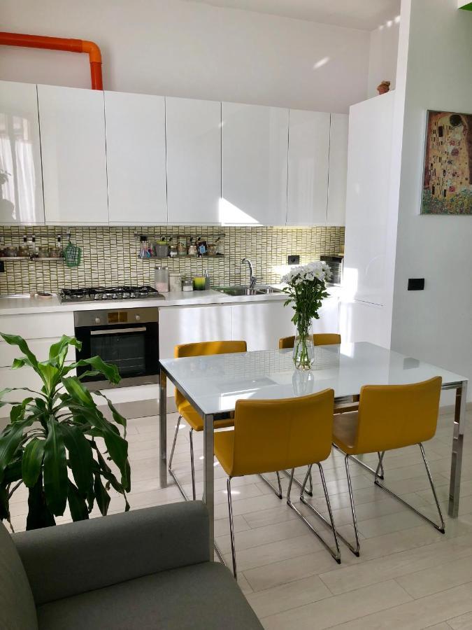 Intero Appartamento Lgbtq+ Zona Loreto Mailand Exterior foto